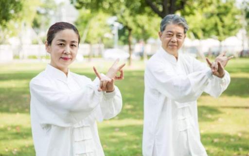睡眠不好对工作影响比较大 改善上班族睡眠的方法