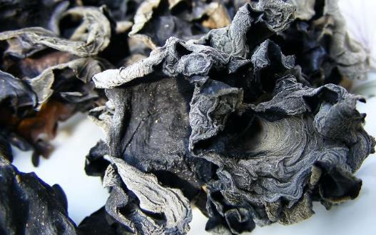 冬季老年人失眠 几种食物提高睡眠质量