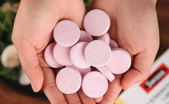 揉揉小肚子有意想不到的好处哦!