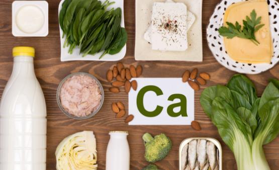 为什么老年人容易驼背